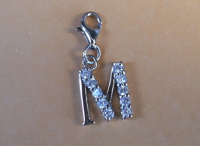 Colgante de Plata y Circonitas letra 